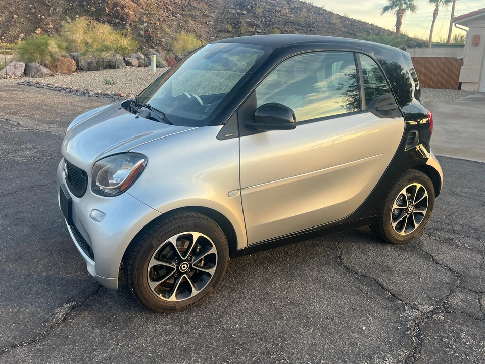 2016 Smart Fortwo 3rd Gen - Image 14 of 31