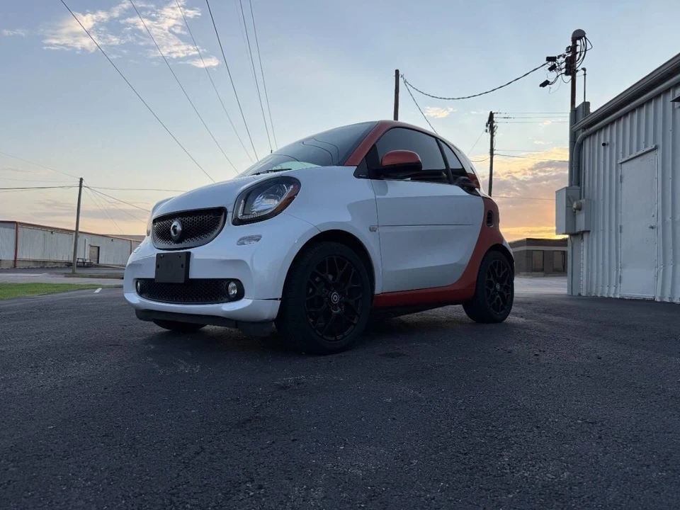 2016 Smart Fortwo 3rd Gen - Image 14 of 31