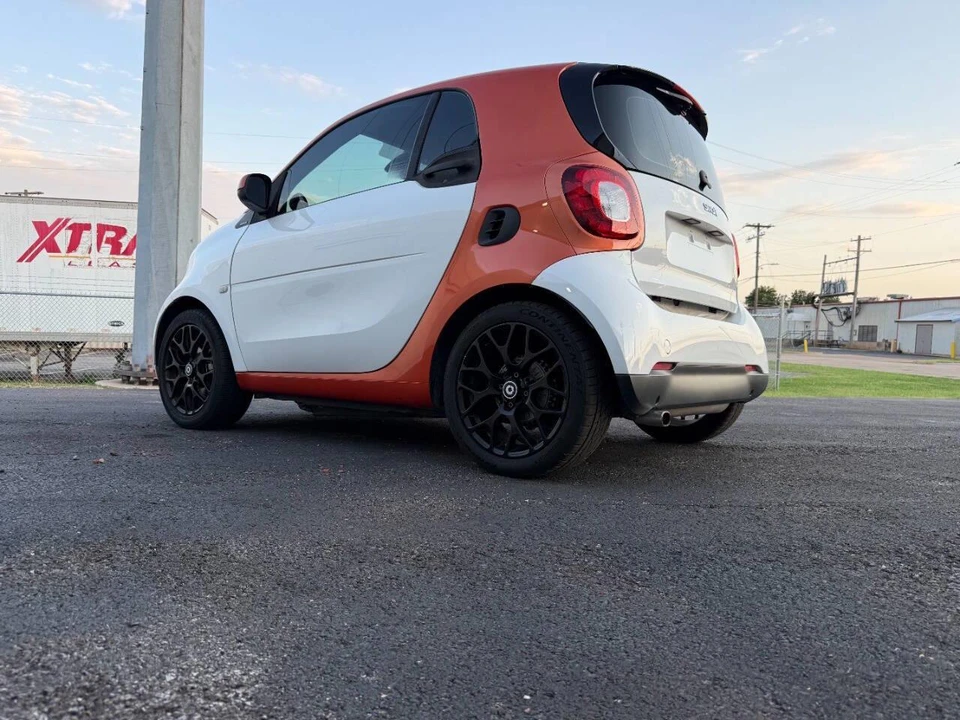 2016 Smart Fortwo 3rd Gen - Image 18 of 31