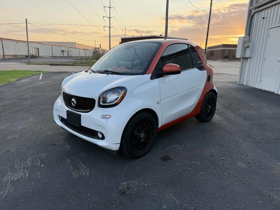 2016 Smart Fortwo 3rd Gen - Image 13 of 31
