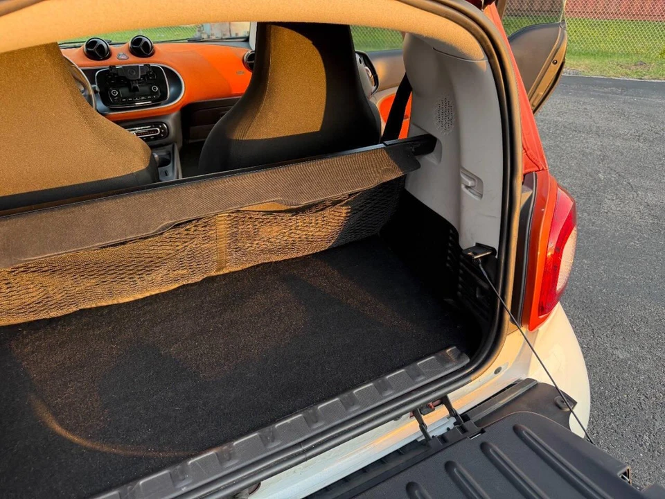 2016 Smart Fortwo 3rd Gen - Image 31 of 31