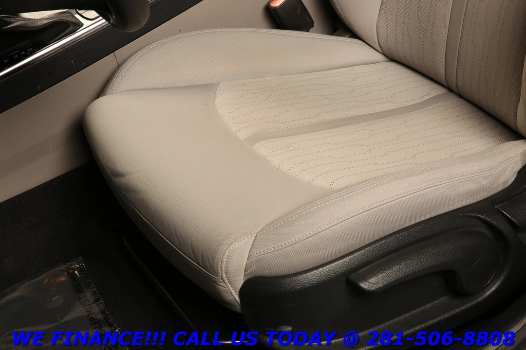 2016 Hyundai Sonata - Image 13 of 21