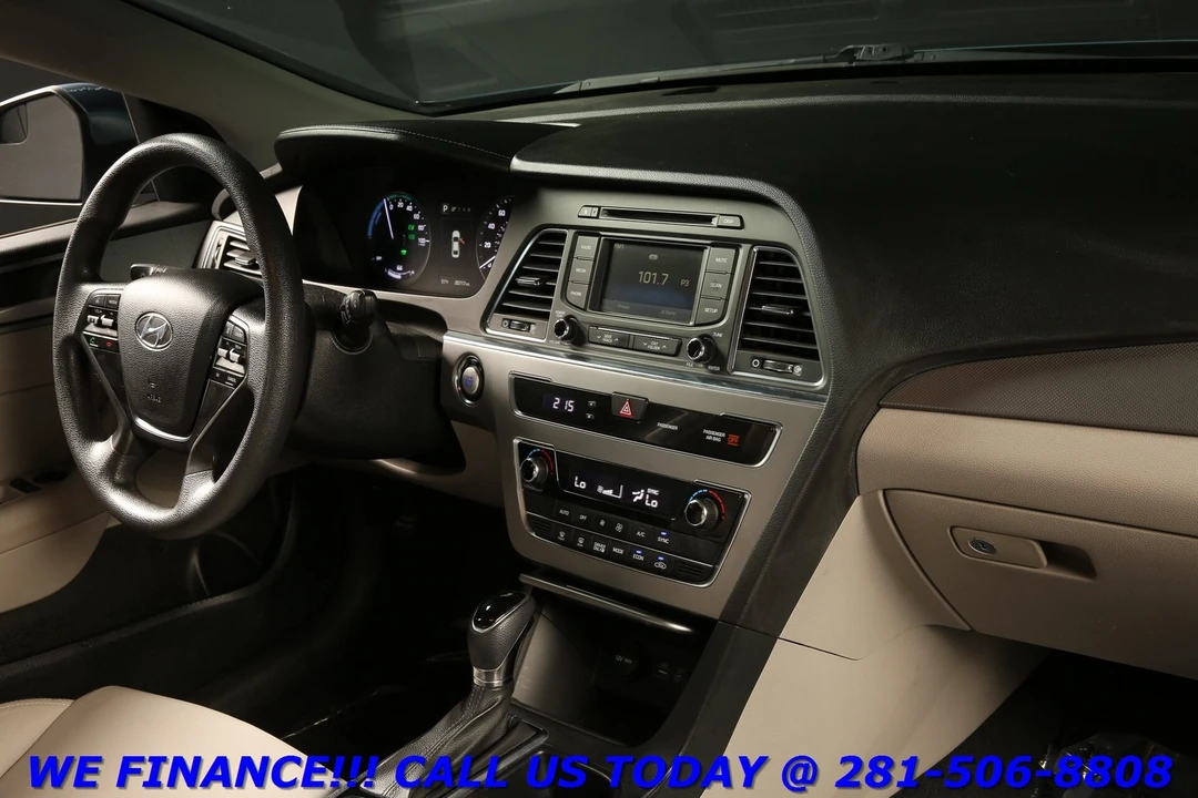 2016 Hyundai Sonata - Image 18 of 21