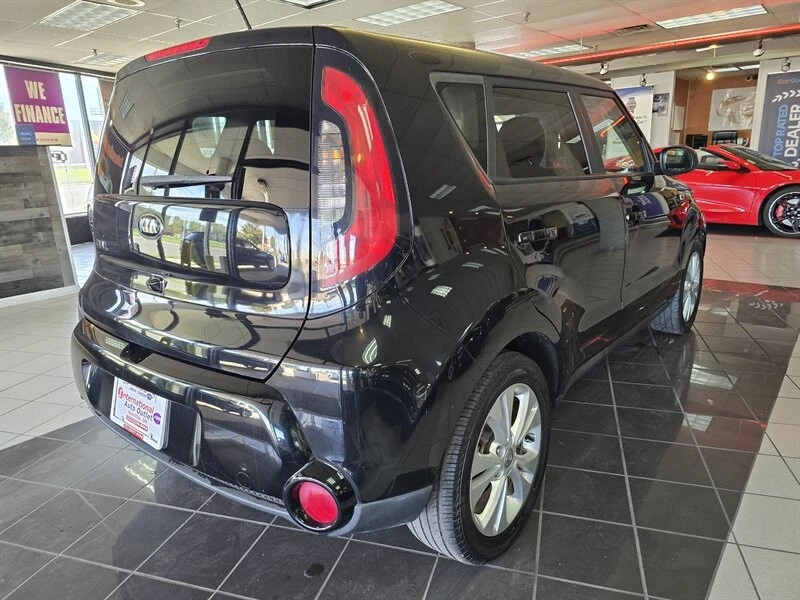 2016 Kia Soul - Image 4 of 4