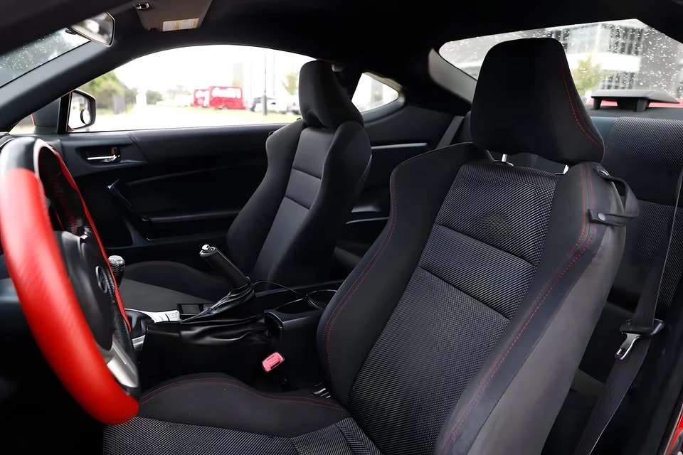 2016 Subaru BRZ 1st Gen - Image 2 of 18