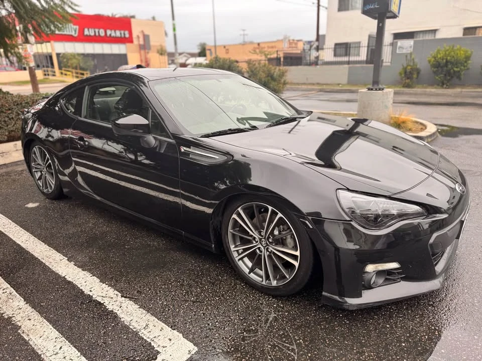 2016 Subaru BRZ 1st Gen - Image 2 of 8