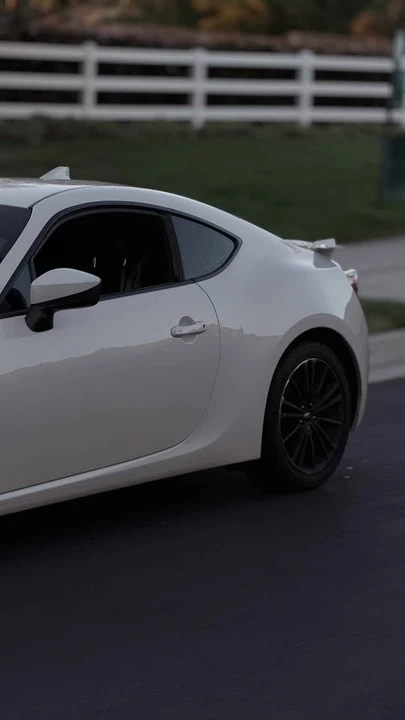 2016 Subaru BRZ 1st Gen - Image 2 of 15