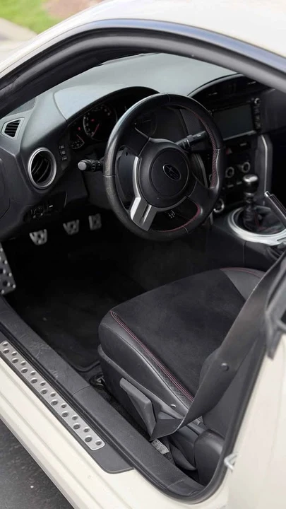 2016 Subaru BRZ 1st Gen - Image 7 of 15