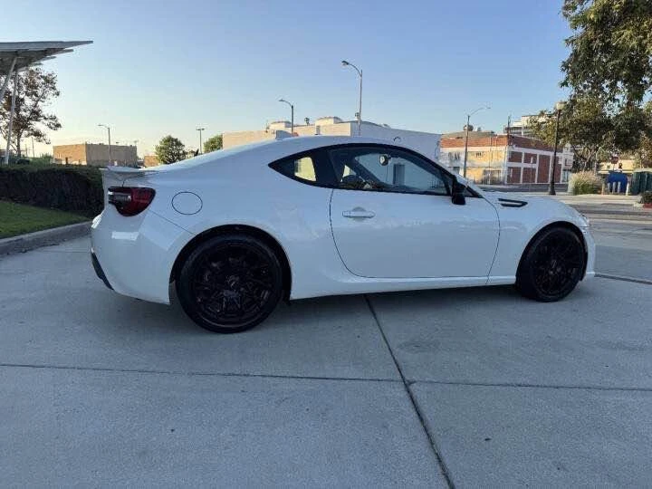 2016 Subaru BRZ 1st Gen - Image 4 of 17
