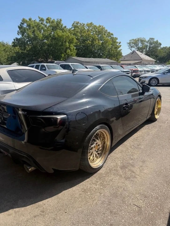 2016 Subaru BRZ 1st Gen - Image 5 of 12