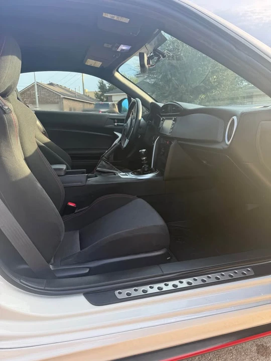 2016 Subaru BRZ 1st Gen - Image 8 of 15