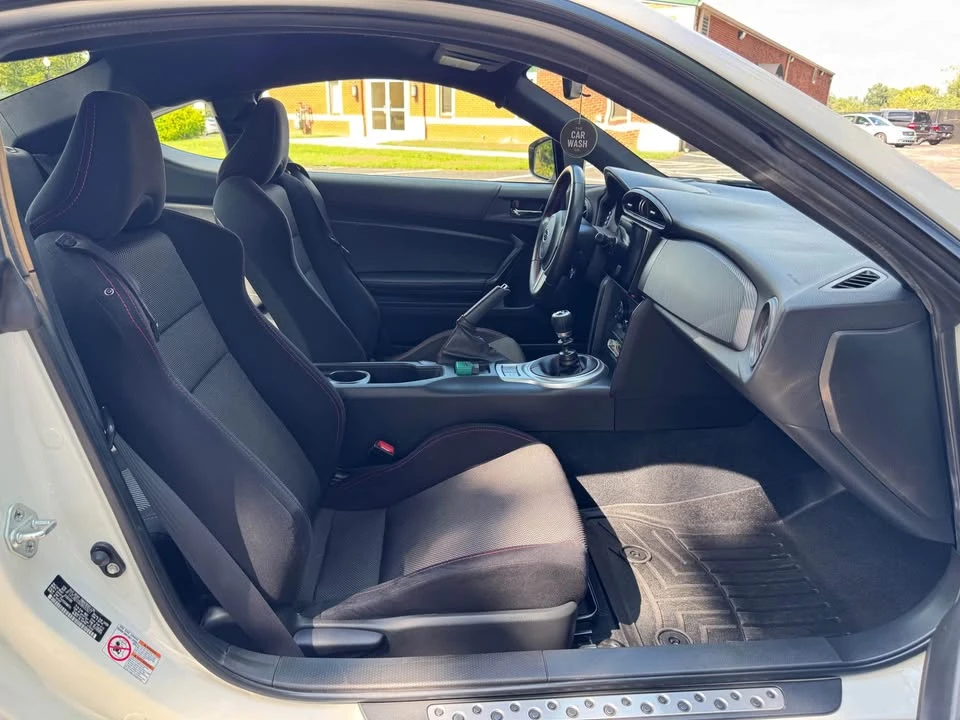 2016 Subaru BRZ 1st Gen - Image 9 of 20