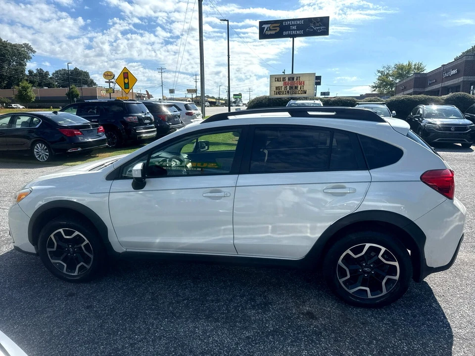 2016 Subaru Crosstrek 1st Gen - Image 6 of 16