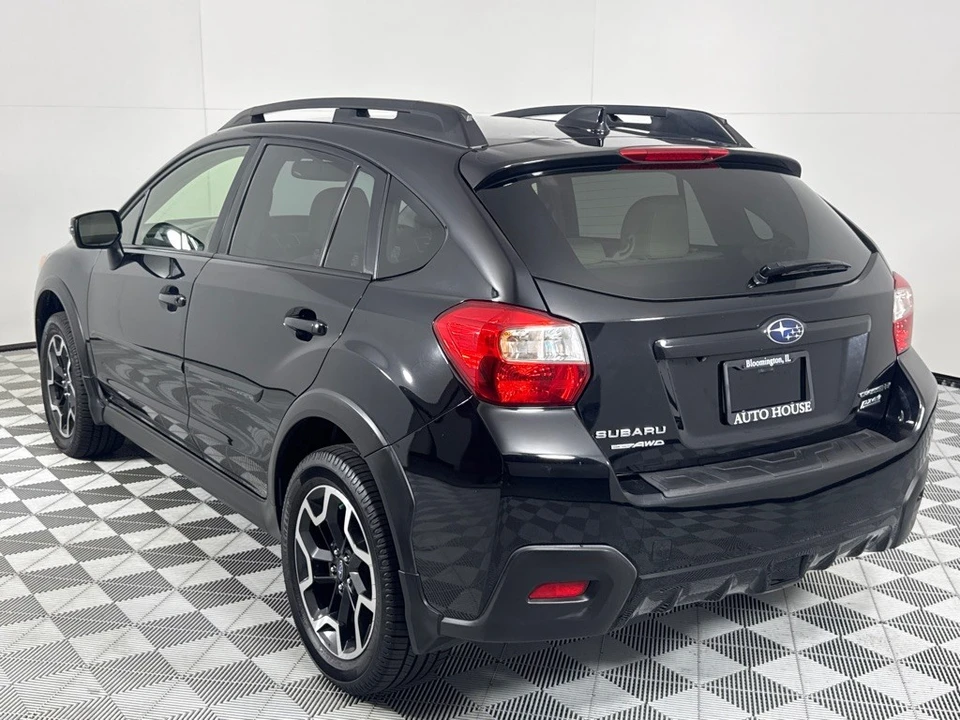 2016 Subaru Crosstrek 1st Gen - Image 7 of 12
