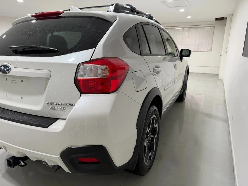 2016 Subaru Crosstrek 1st Gen - Image 5 of 16