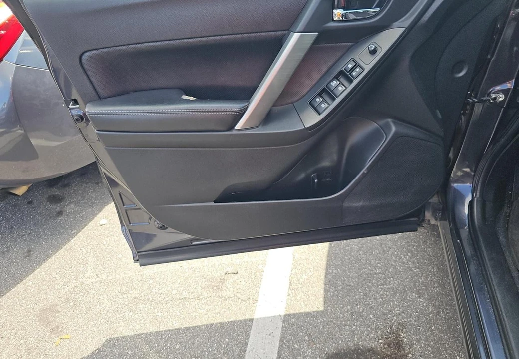 2016 Subaru Forester 4th Gen - Image 12 of 17