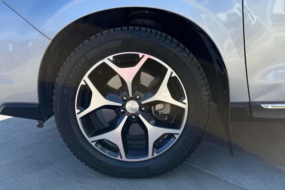 2016 Subaru Forester 4th Gen - Image 26 of 30