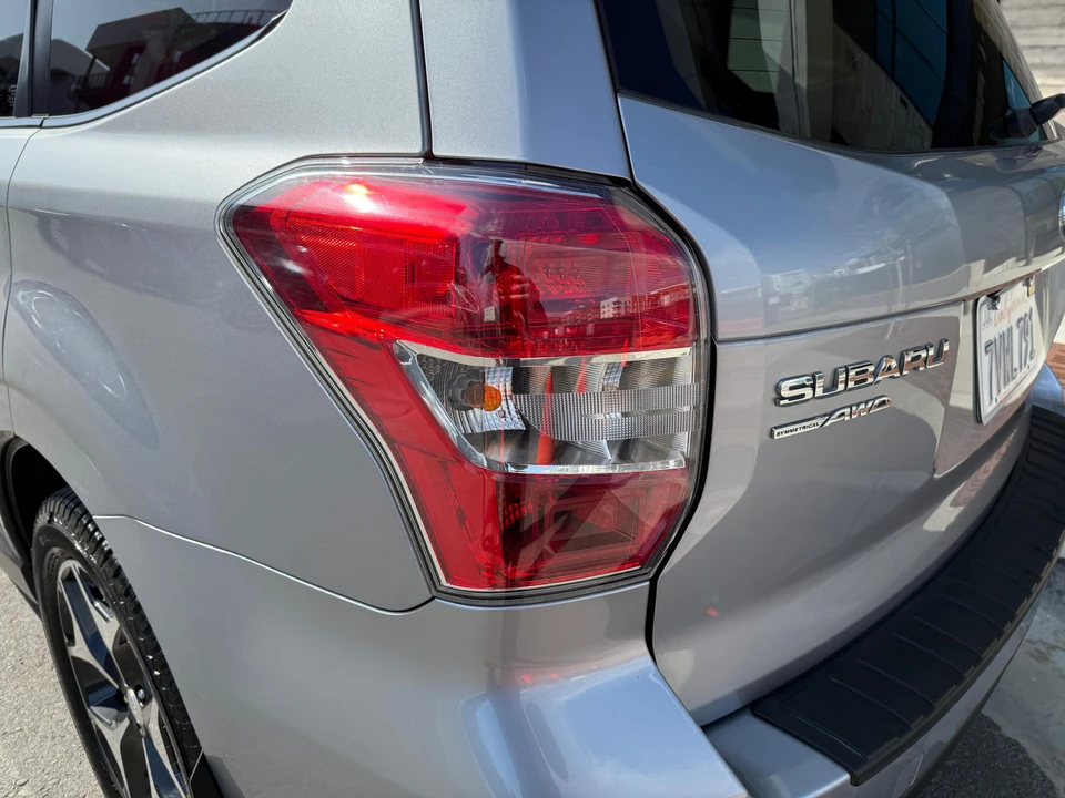 2016 Subaru Forester 4th Gen - Image 17 of 30
