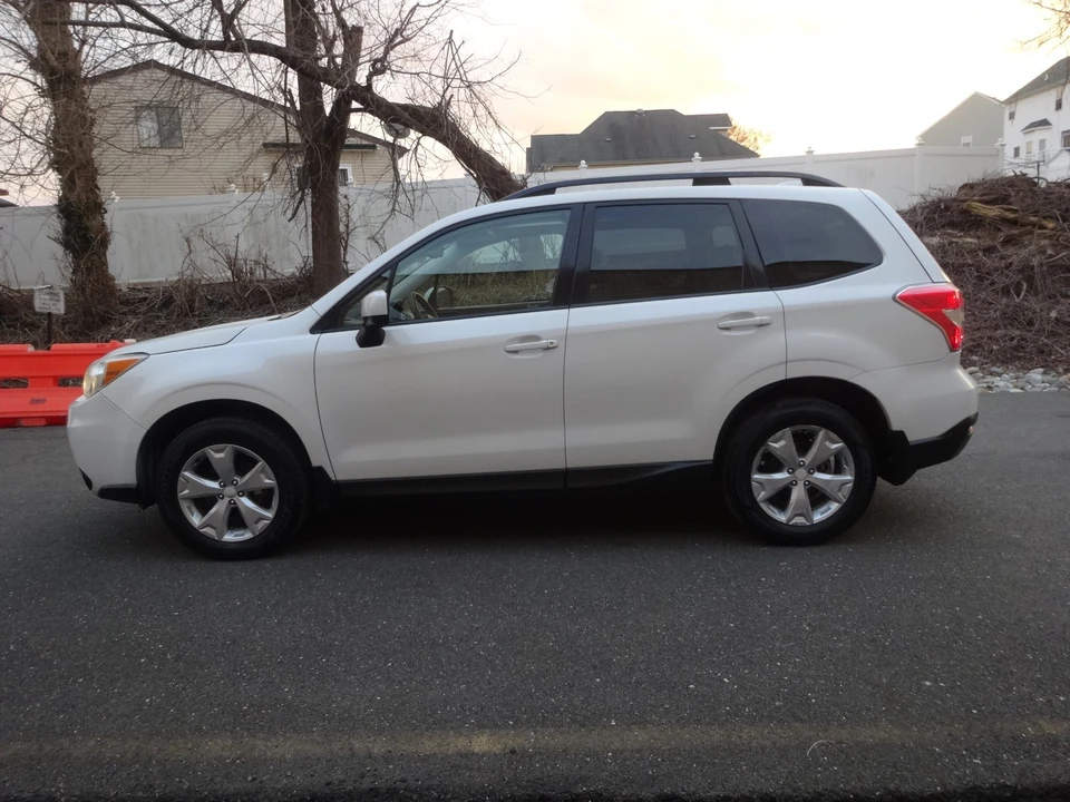 2016 Subaru Forester 4th Gen - Image 9 of 20