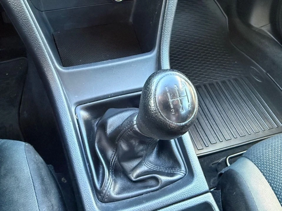 2016 Subaru Impreza 4th Gen - Image 16 of 18