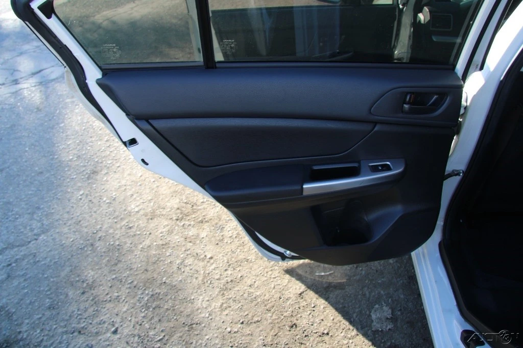 2016 Subaru Impreza 4th Gen - Image 19 of 21