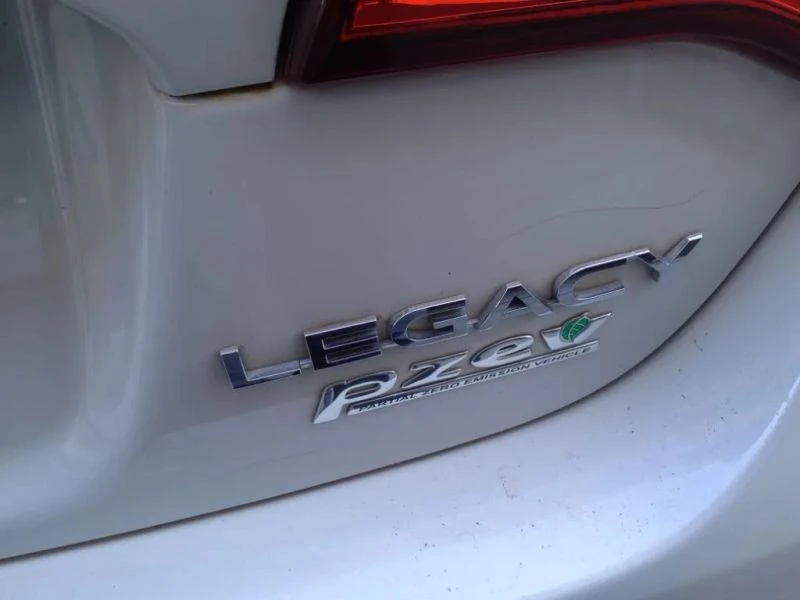 2016 Subaru Legacy 6th Gen - Image 9 of 12