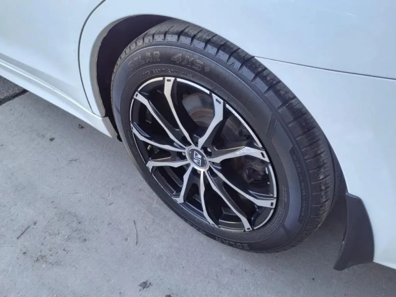 2016 Subaru Legacy 6th Gen - Image 10 of 12