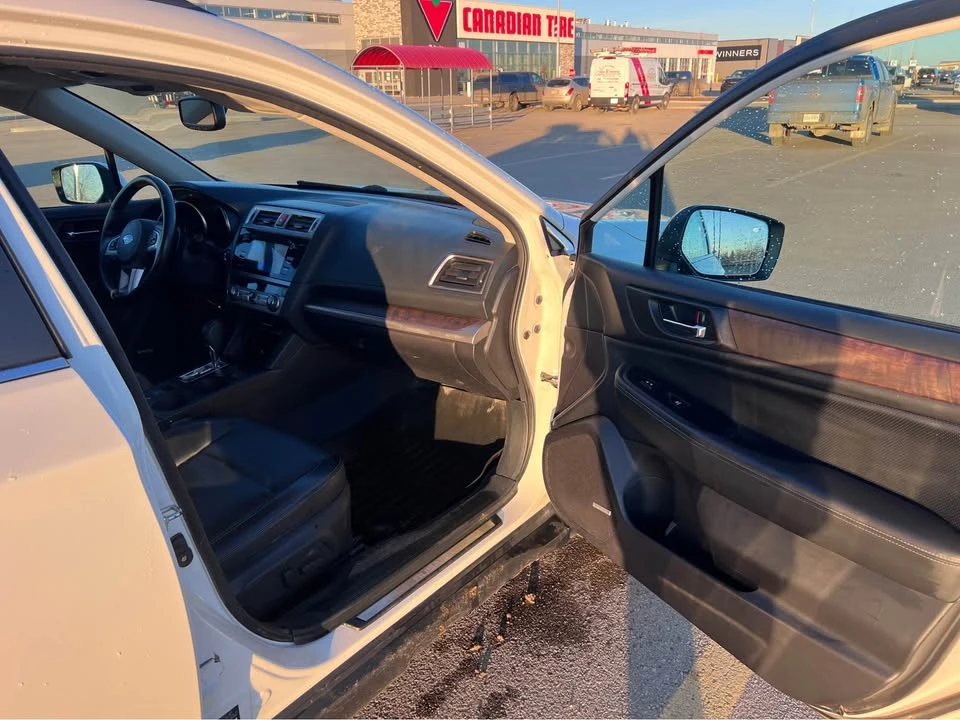 2016 Subaru Outback 5th Gen - Image 4 of 12