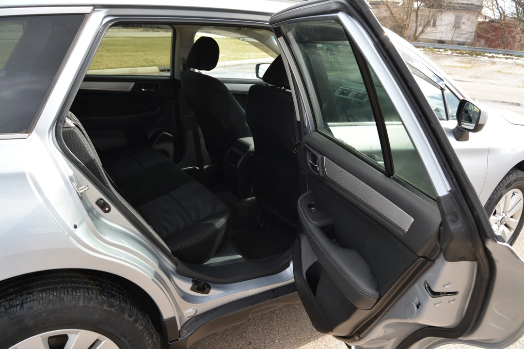 2016 Subaru Outback 5th Gen - Image 17 of 21