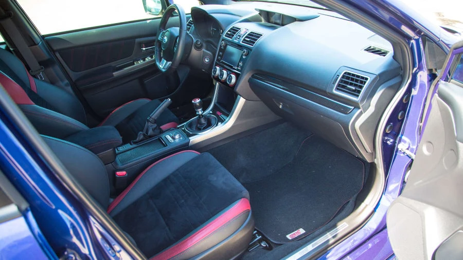 2016 Subaru Impreza WRX STi 4th Gen - Image 5 of 19