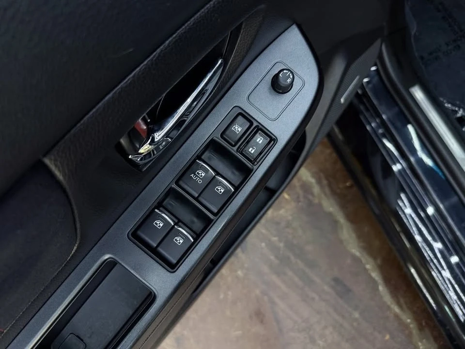2016 Subaru Impreza WRX 4th Gen - Image 12 of 19