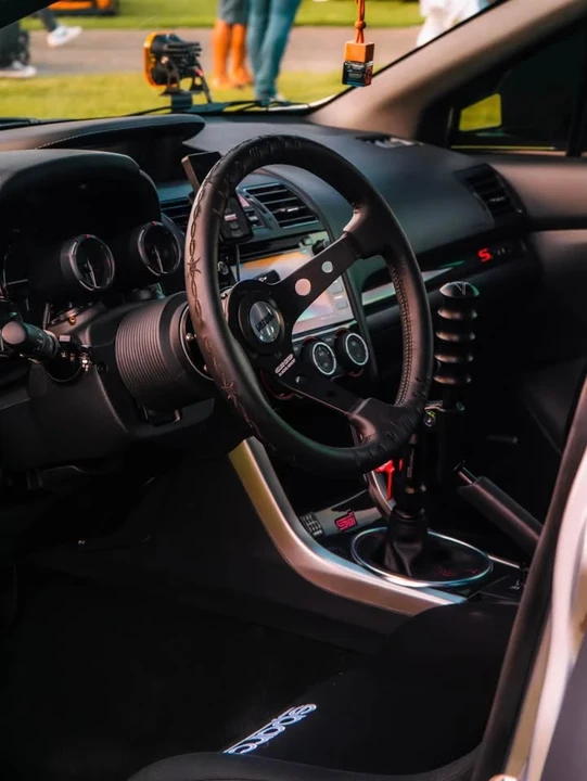 2016 Subaru Impreza WRX 4th Gen - Image 9 of 13