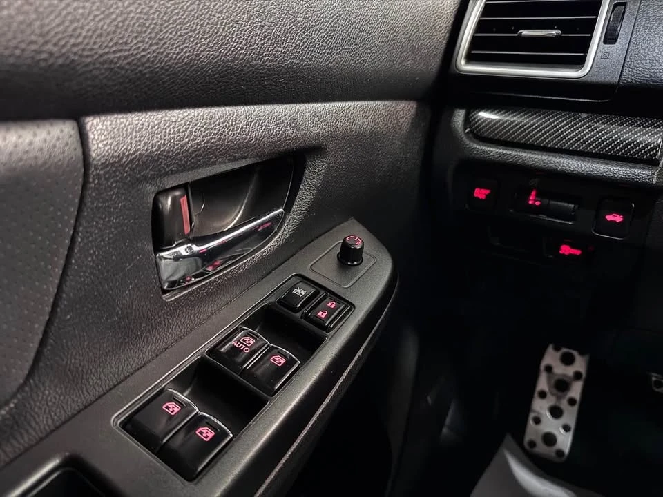 2016 Subaru Impreza WRX 4th Gen - Image 16 of 20