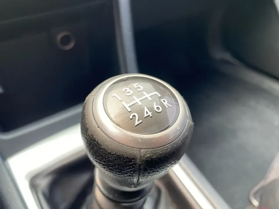 2016 Subaru Impreza WRX 4th Gen - Image 12 of 15