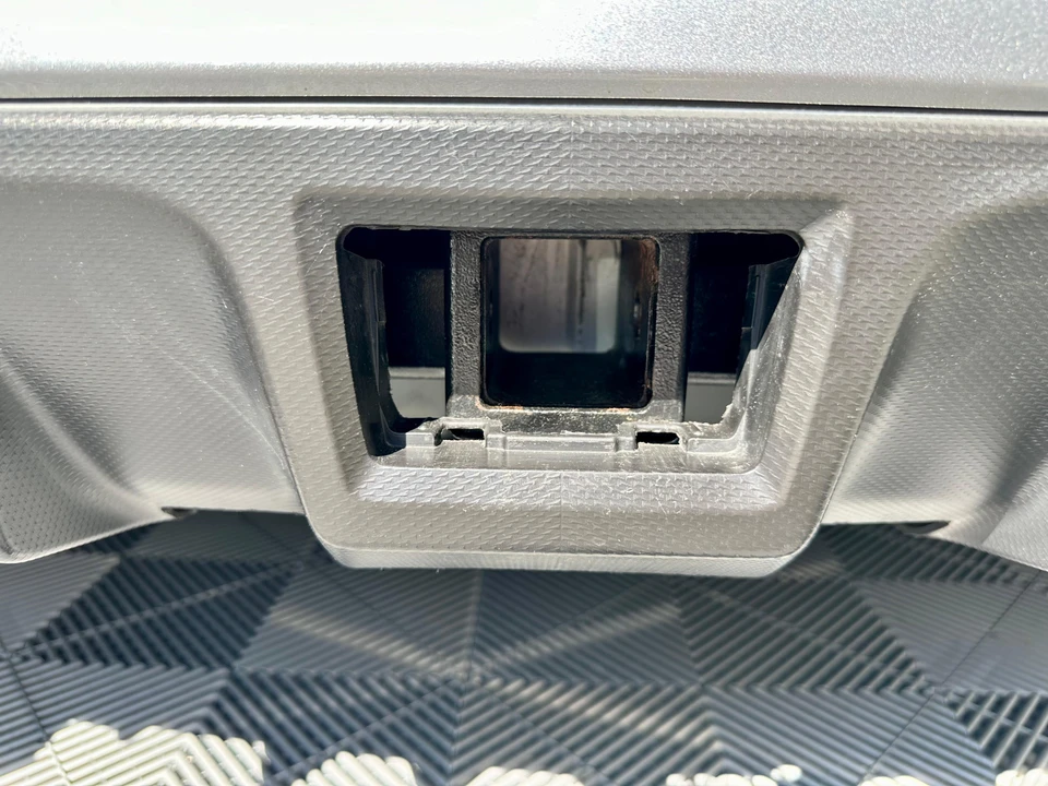 2016 Subaru Impreza 4th Gen - Image 28 of 31