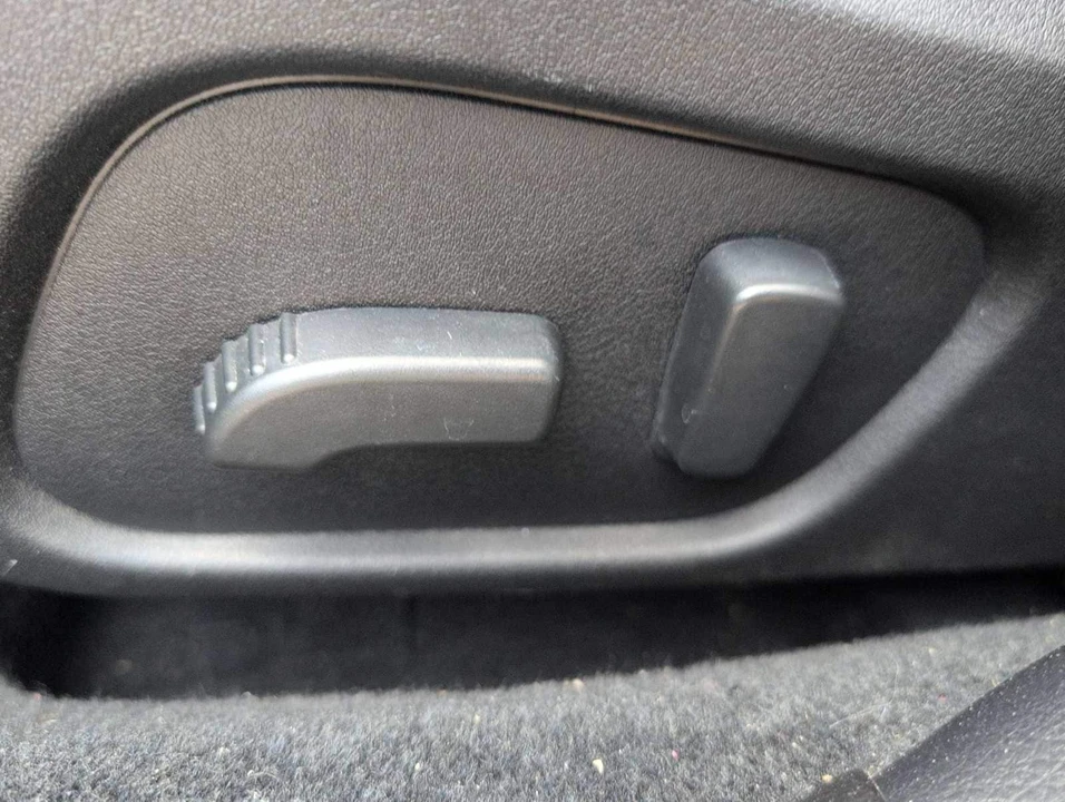 2016 Subaru Impreza WRX 4th Gen - Image 17 of 31