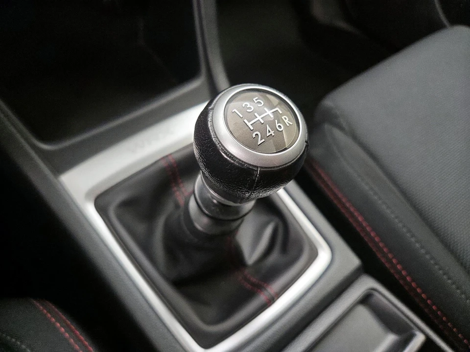 2016 Subaru Impreza WRX 4th Gen - Image 19 of 28