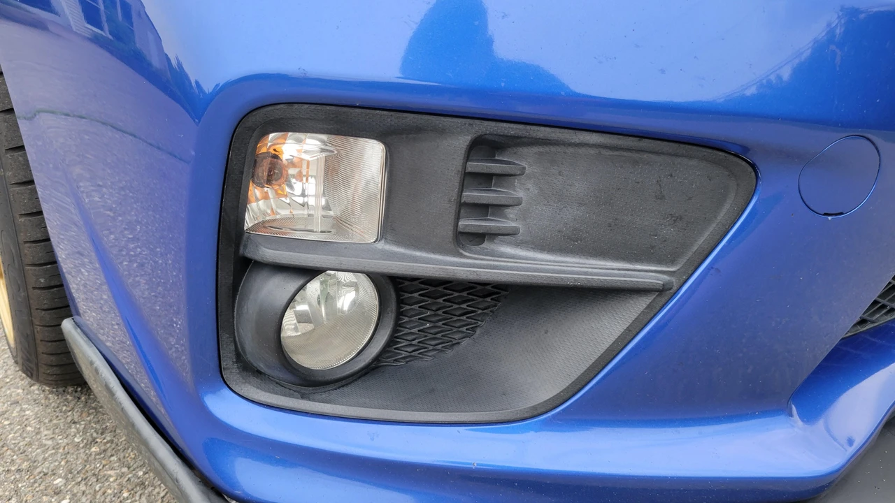 2016 Subaru Impreza WRX STi 4th Gen - Image 17 of 31