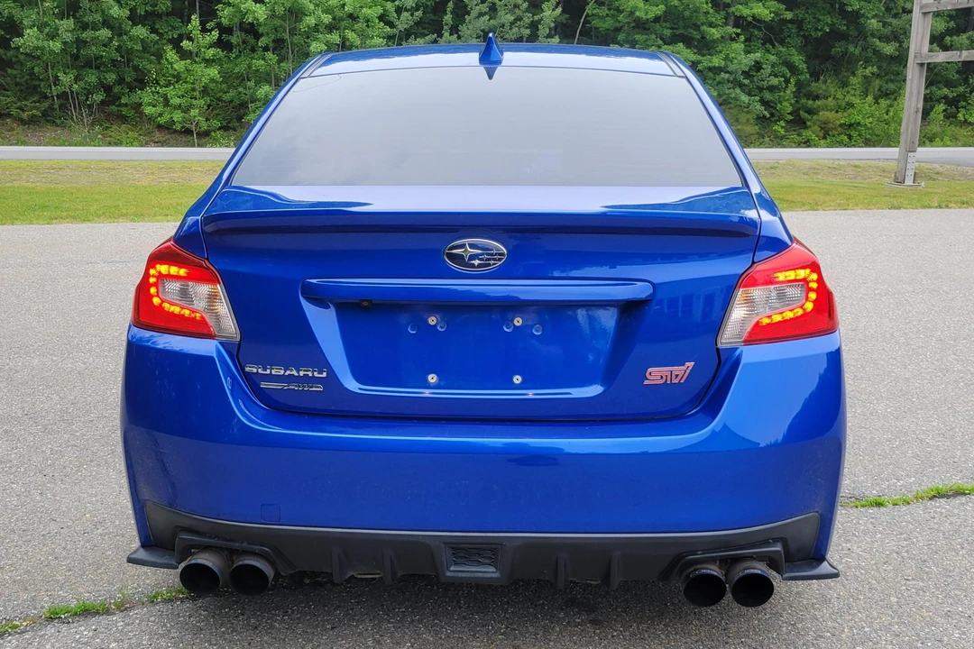 2016 Subaru Impreza WRX STi 4th Gen - Image 5 of 31
