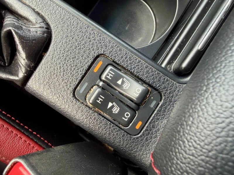2016 Subaru Impreza WRX STi 4th Gen - Image 25 of 31