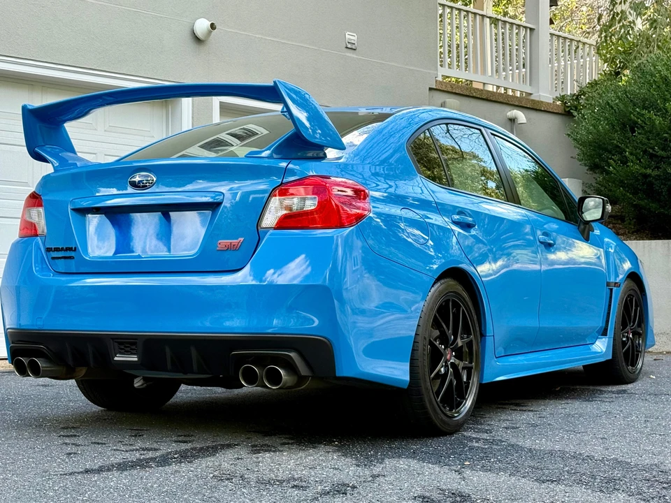 2016 Subaru Impreza WRX STi 3rd Gen - Image 17 of 31