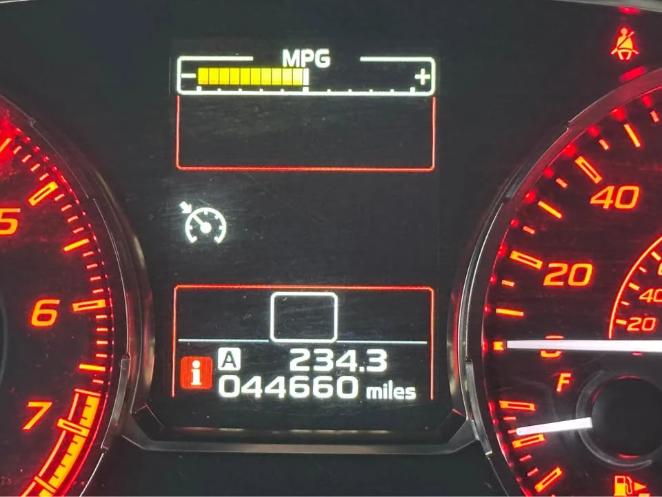 2016 Subaru Impreza WRX 4th Gen - Image 5 of 10
