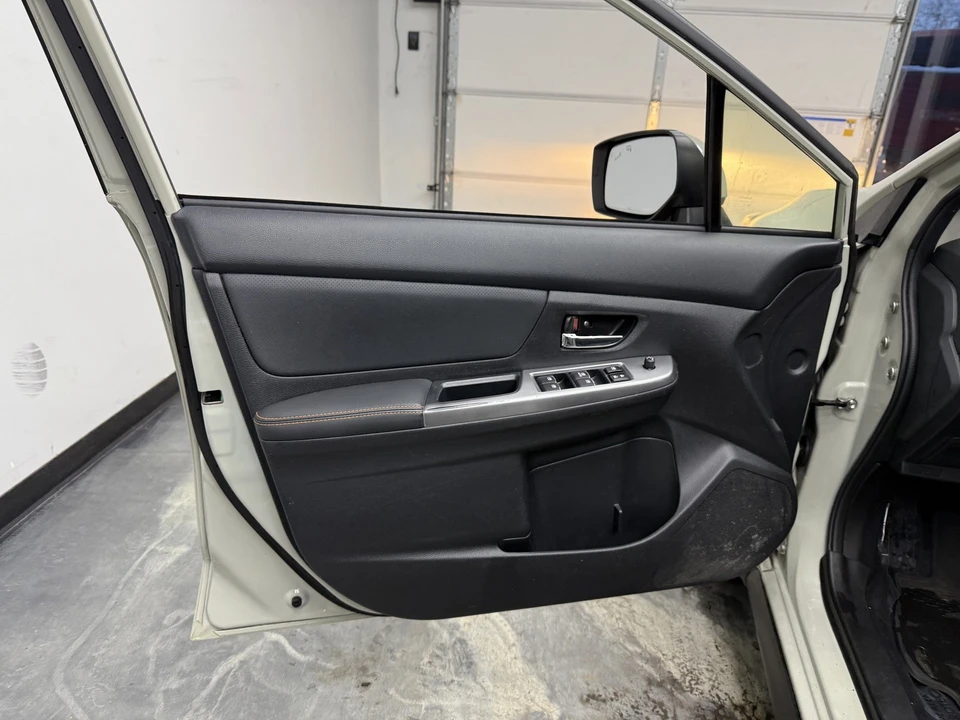 2016 Subaru Crosstrek 1st Gen - Image 11 of 21