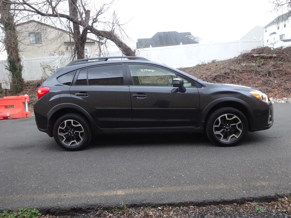 2016 Subaru Crosstrek 1st Gen - Image 5 of 20