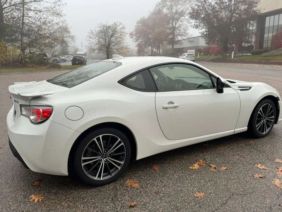 2016 Subaru BRZ 1st Gen - Image 3 of 12