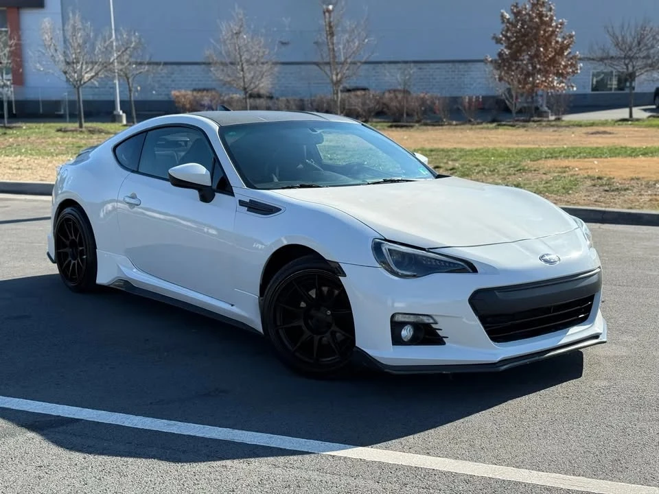 2016 Subaru BRZ 1st Gen - Image 2 of 11