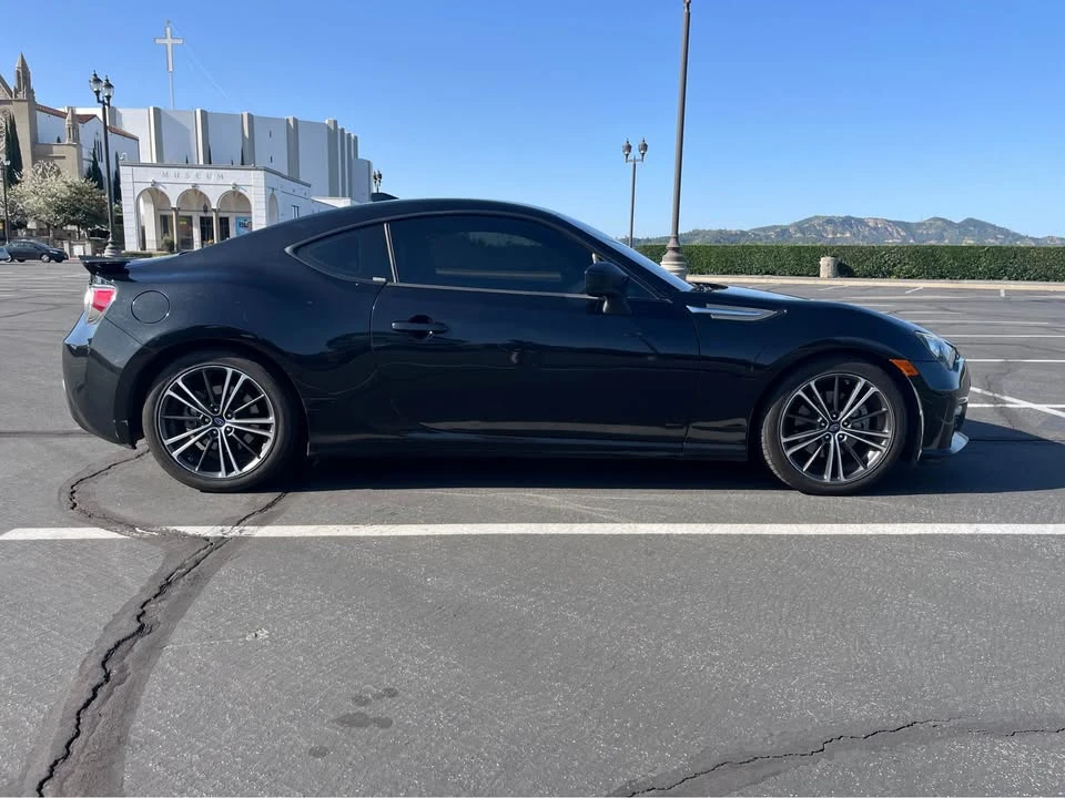 2016 Subaru BRZ 1st Gen - Image 5 of 20