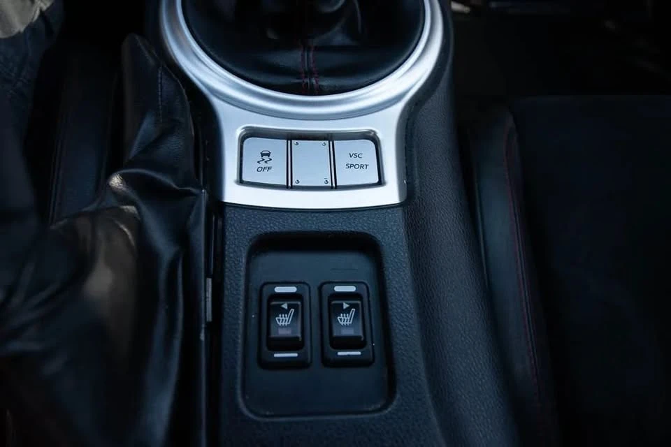 2016 Subaru BRZ 1st Gen - Image 17 of 20