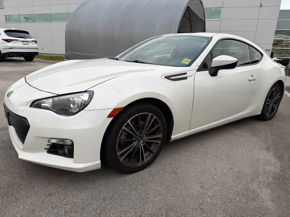 2016 Subaru BRZ 1st Gen - Image 2 of 8
