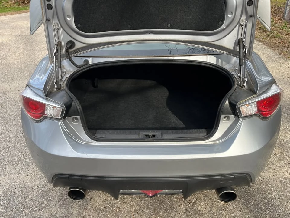 2016 Subaru BRZ 1st Gen - Image 13 of 19